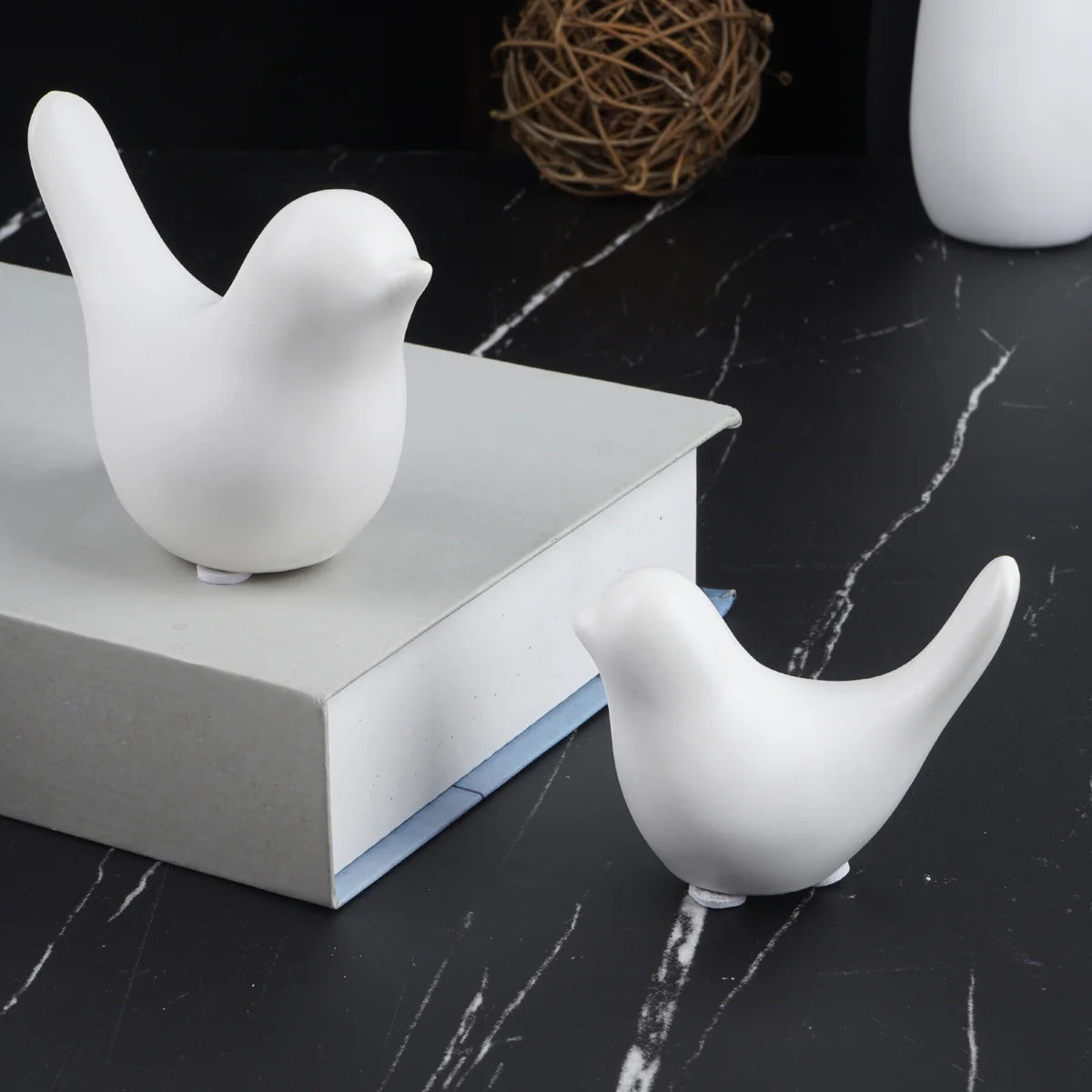 Small White Birds Statues Home Decor Modern Style Decorative Ornaments